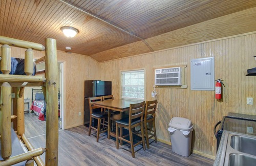 Briceville Cabin | Briceville Cabin w/River Access & Mountain Views!