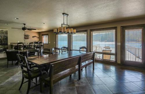 Bass Lake House | Brickers Lakefront