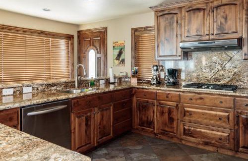 Bass Lake House | Brickers Lakefront
