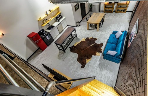 Tontitown House | Bricktown Barbell Loft