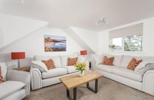 Goonhavern Apartment | Bridge Apartment
