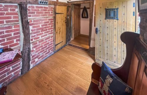 Willesborough House | Bridge Cottage