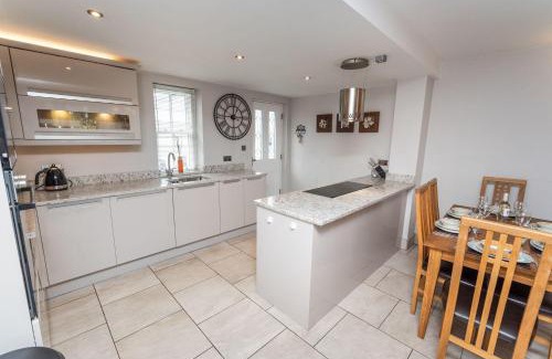 Keswick House | Bridge House Apartment 1