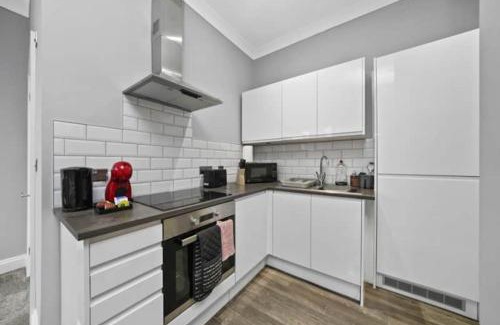 Maidstone Apartment | BridgeCity Lovely Studio Apartment Free Parking in Maidstone