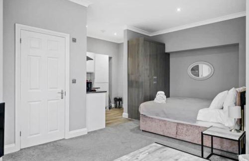Maidstone Apartment | BridgeCity Lovely Studio Apartment Free Parking in Maidstone
