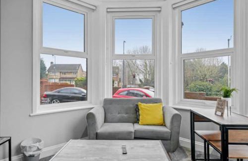 Maidstone Apartment | BridgeCity Lovely Studio Apartment Free Parking in Maidstone