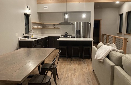 Bozeman House | Bridger Haus Ski Chalet at Bridger Bowl Ski Area