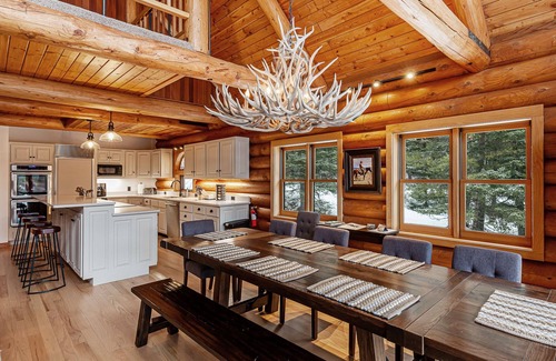 Bozeman Ski Chalet | Bridger Lodge: Ski-In Ski-Out/Hike/Bike/Fish/Hunt Bridger Bowl Ski Area