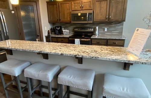 Spirit Lake Villa | Bridges Bay Vacation Cabin 150