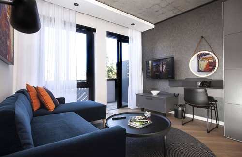 Century City Apartment | Bridgewater Apartments by Century City Hotels