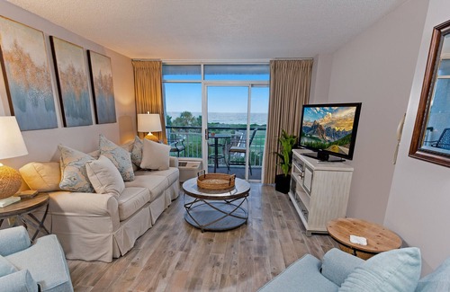 Litchfield by the Sea House | Bridgewater