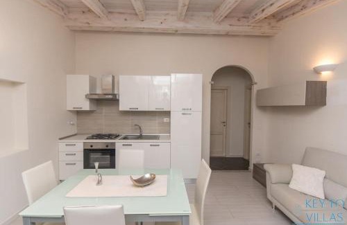 Castelsardo Apartment | Brigata House - Luxury 2 beds, wifi, balcony,sea view - Key to Villas