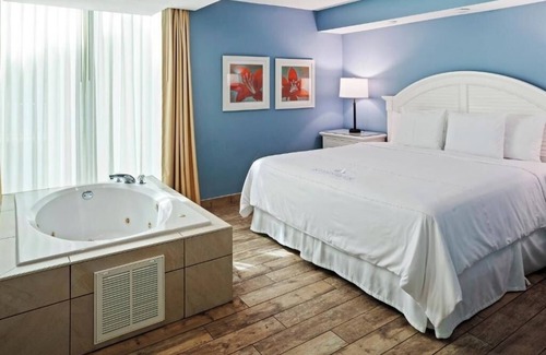 Ormond Beach Resort | Bright 1BR w/Ocean Views, Private Balcony, Resort Amenities & Full Kitchen