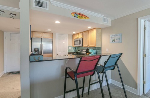 Biloxi Villa | Bright 2 bedroom, 2 bathroom villa with pool view - at beachside Ocean Club