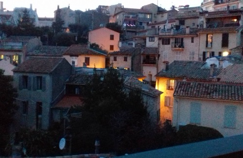 Le Cannet Cottage | Bright 2 rooms 55 m2 in the heart of Cannet Village and 2 steps from the Bonnard Museum