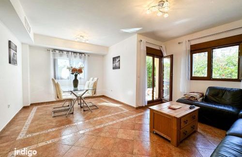 Costa Esuri House | Bright 3 Bedroom Corner Townhouse Las Lomas BAU001