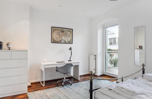 Weissensee Apartment | Bright 3-room apartment near Prenzlauer Berg