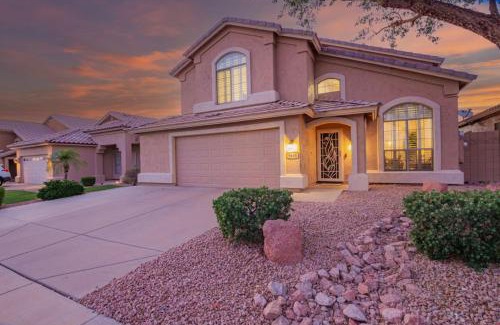 Vista Del Rincon House | Bright 3BR with Backyard Pool, BBQ Grill and Workspace