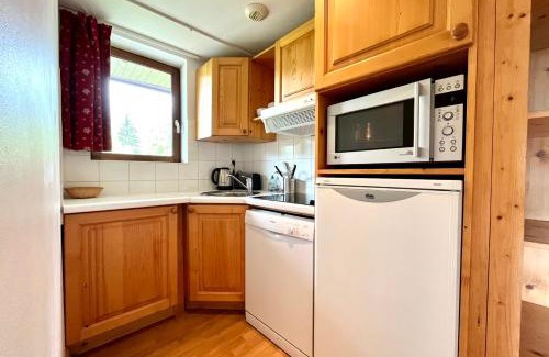 Combloux Apartment | Bright 50 m cocoon with balcony in Combloux