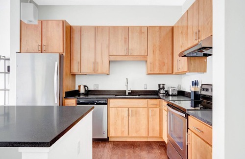 Cambridge Apartment | Bright Alewife 1BR w/in-unit W/D close to shopping center, by Blueground