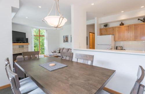 Village North Apartment | Bright and Clean, Walk Everywhere, Shared Pool and Hot Tub