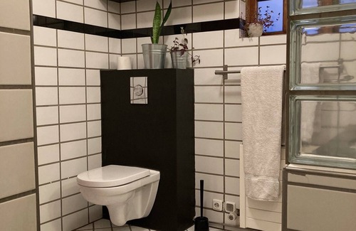 Reykjavik Apartment | Bright and cosy studio apartment in a green area close to central Reykjavik