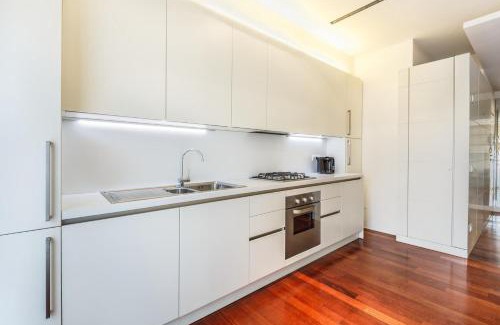 Varesine Apartment | Bright and Cozy Apartment in Isola District - Marco Polo