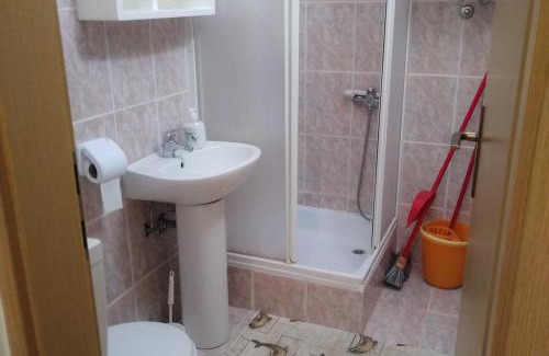 Skrbcici Apartment | Bright and Modern: Fully Furnished Krk Apartments with Private Parking