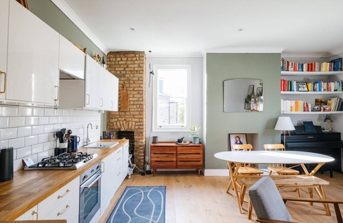 Hackney Downs Condo | Bright and stylish flat in vibrant Stoke Newingtonnn