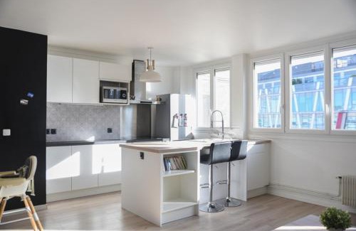 Le Kremlin-Bicetre Apartment | Bright apartment for 4 in Kremlin-Bicetre