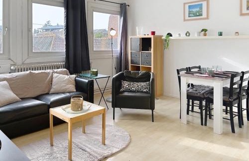 Marcq-en-Baroeul Apartment | Bright apartment 10 min from Lille 4 people