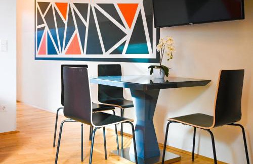 Margareten Apartment | Bright Apartment Naschmarkt