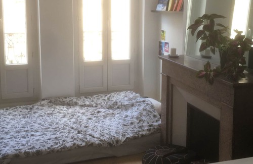 4th Arrondissement Apartment | Bright apartment near Parc Longchamp