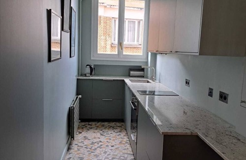 Quartier de l'Ecole-Militaire Apartment | Bright apartment near Invalides and St Germain des Prés