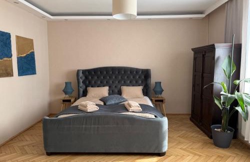 Meidling Apartment | Bright apartment with parking near Schönbrunn