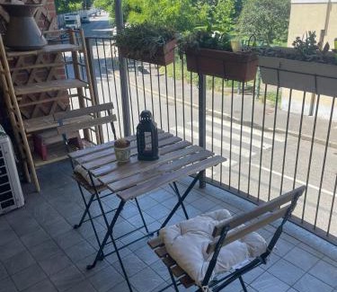 Bresso Apartment | Bright apartment with terrace near the subway