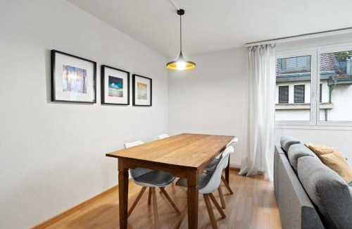 Lucerne Apartment | Bright, Central & Modern apartment