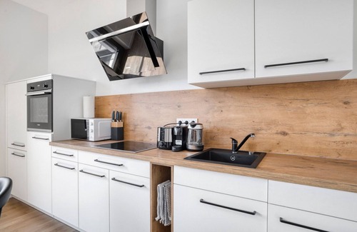 Tiergarten Apartment | Bright, Centrally Located Mitte 2BR near Potsdamer Platz, by Blueground
