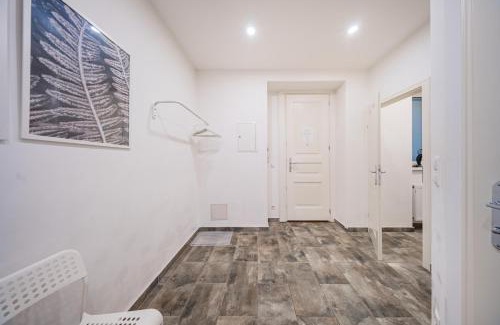 Alsergrund Apartment | Bright City Room In Prime Location