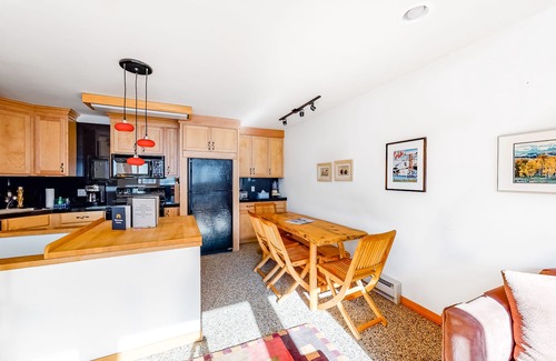 Warm Springs Condo | Bright condo at the base of Warm Springs with seasonal pool, WiFi, cable