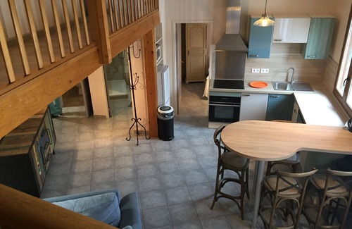 Serignan Apartment | Bright, cozy, air-conditioned, family Apt. 80M2, 3 bedrooms, private garage