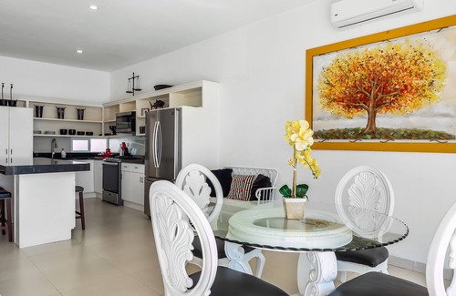 La Paloma Villa | Bright dog-friendly villa with beach views, private patio, outdoor pool, kitchen