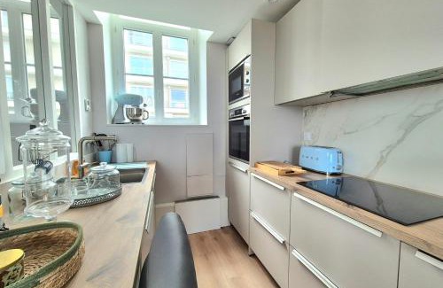 Courtoisville-Sillon-Moka Apartment | Bright duplex with magnificent sea views