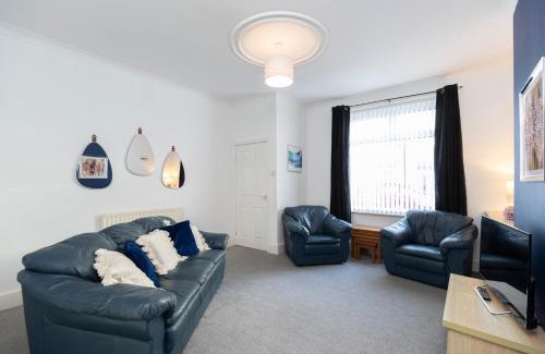 Hartlepool Apartment | Bright House