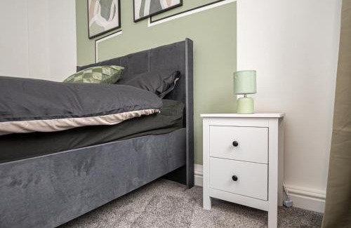 Lincoln House | Bright Key Stays - The Lincoln Lodge at Spa Street