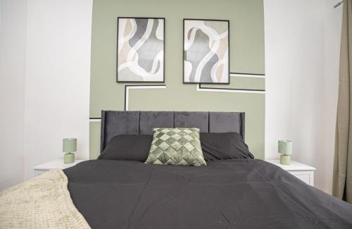 Lincoln House | Bright Key Stays - The Lincoln Lodge at Spa Street