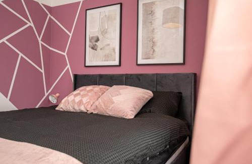 Lincoln House | Bright Key Stays - The Lincoln Lodge at Spa Street