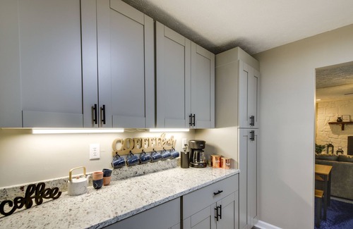 Knoxville House | Bright Knoxville Vacation Rental w/Large Backyard