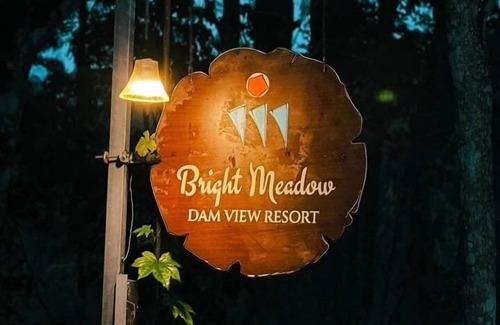 Udumbanchola Resort | Bright Meadow Dam View Resort