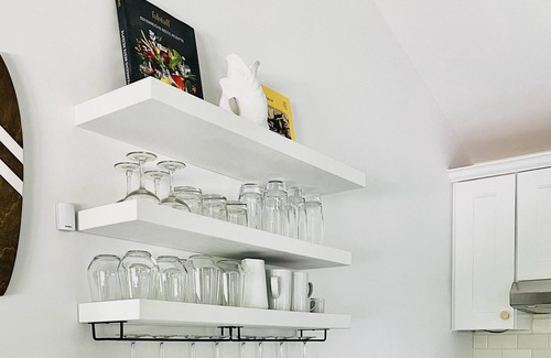 East Hampton North Cottage | Bright Modern Boho Beach Cottage, Heated Pool Access, EV Charging hook up